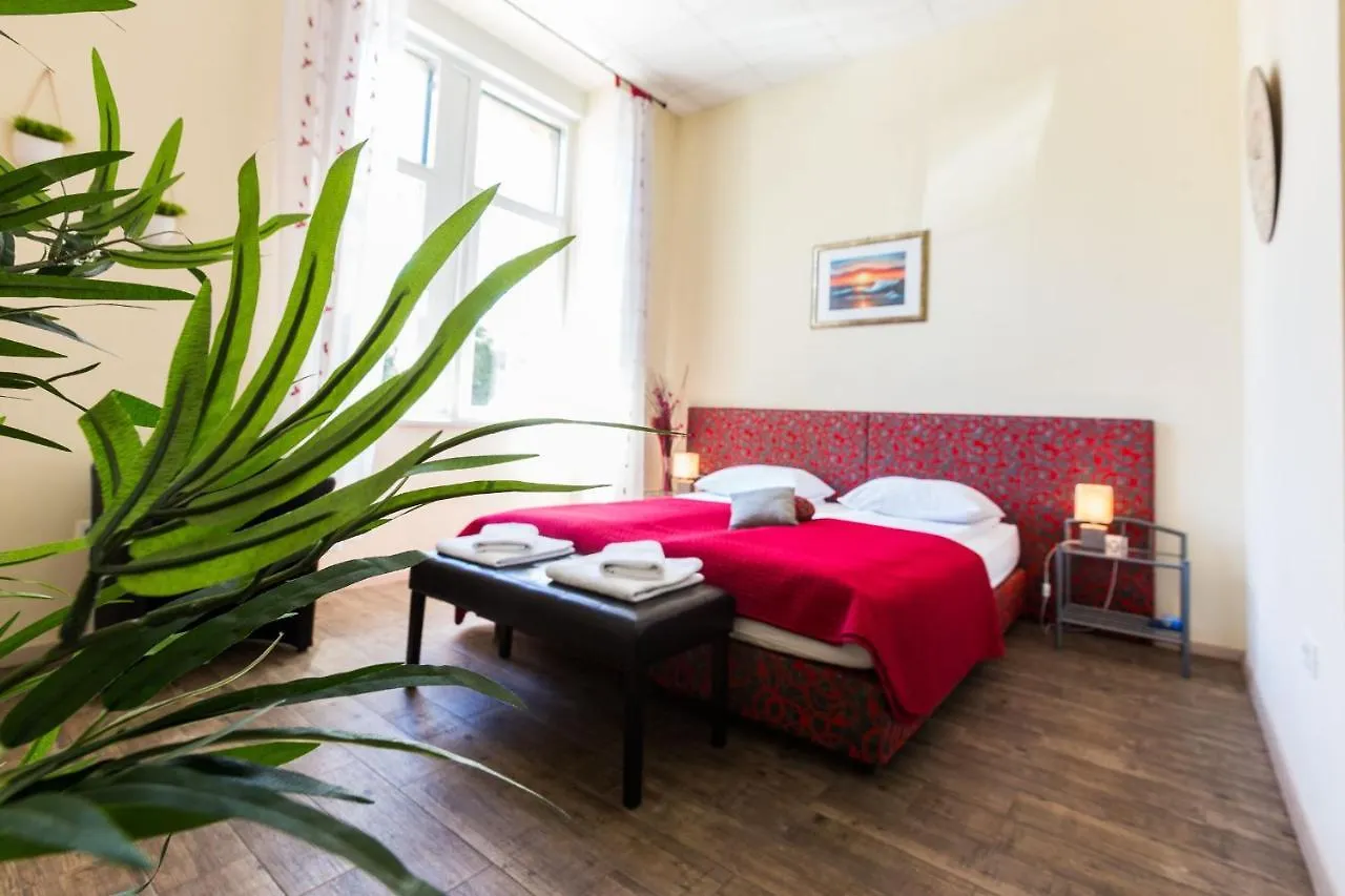 Lady Of Health Apartments Zara
